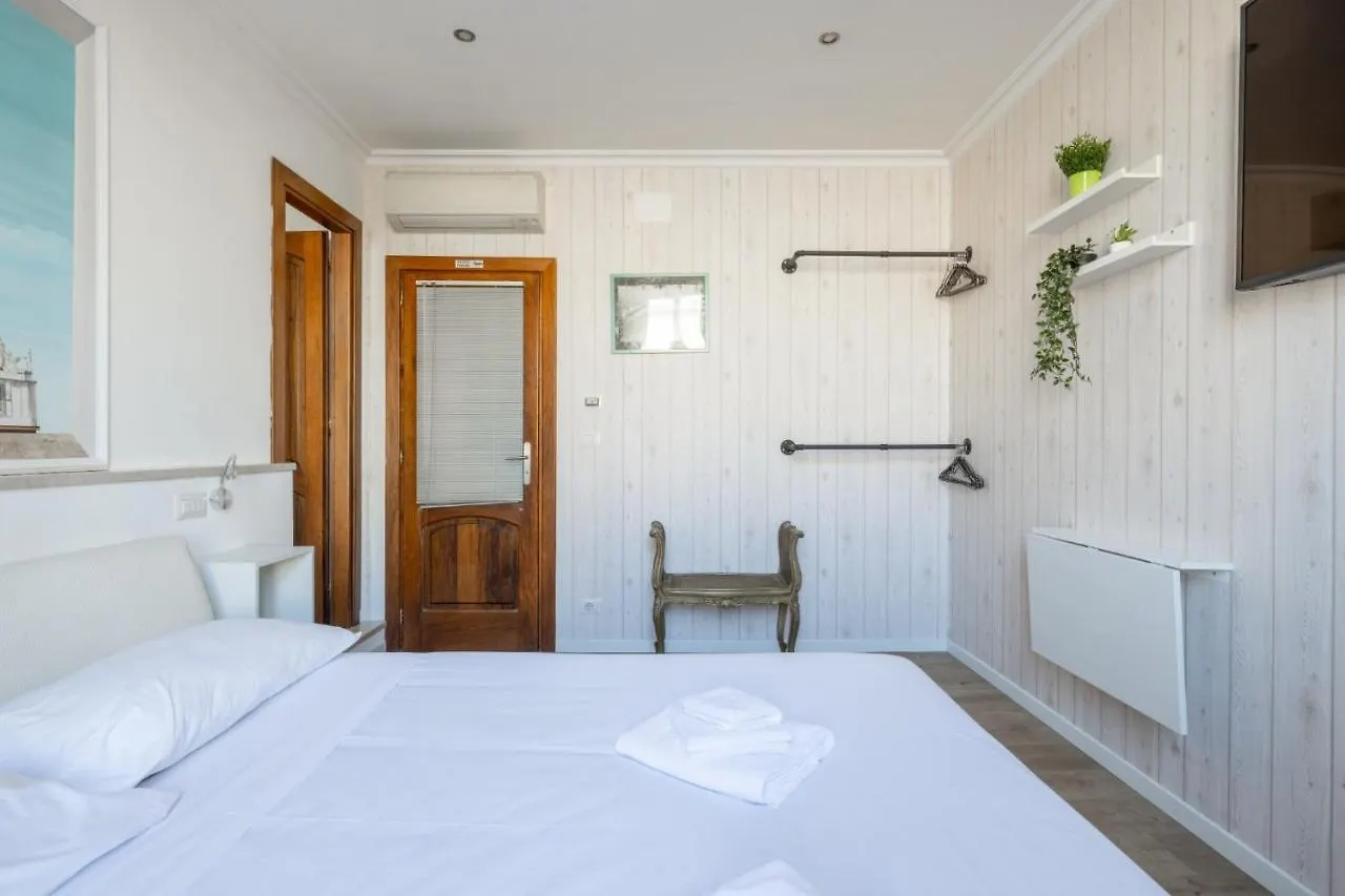 San Pietro 5 Stelle Prestigious Rooms Rom Gasthof