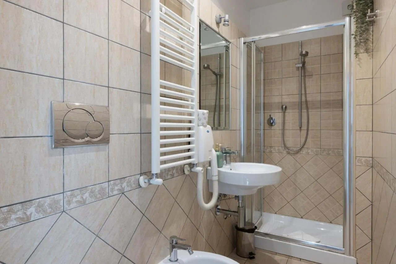 San Pietro 5 Stelle Prestigious Rooms Rom Gasthof